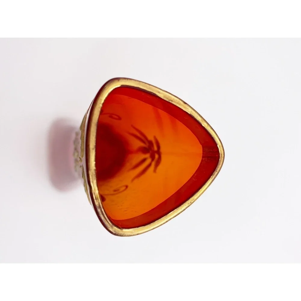 The Unbranded Brand ruby red